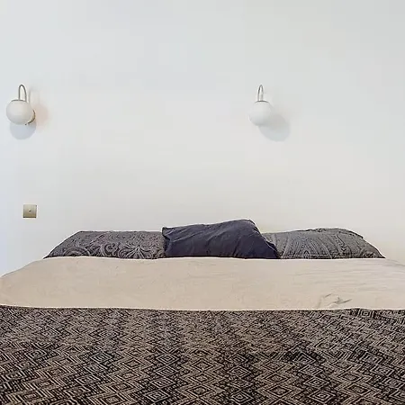 Cute Montmartre Apartament *